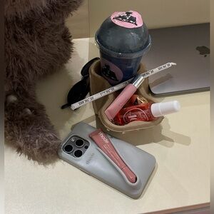 Bundle RHODE iPhone 15 pro Case + Floral iPhone 15 pro case